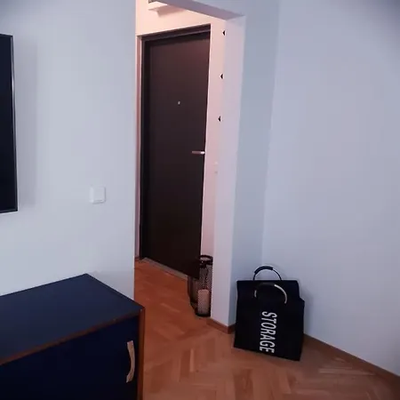 Kate Apartment