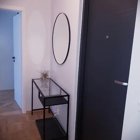 Kate Apartment *